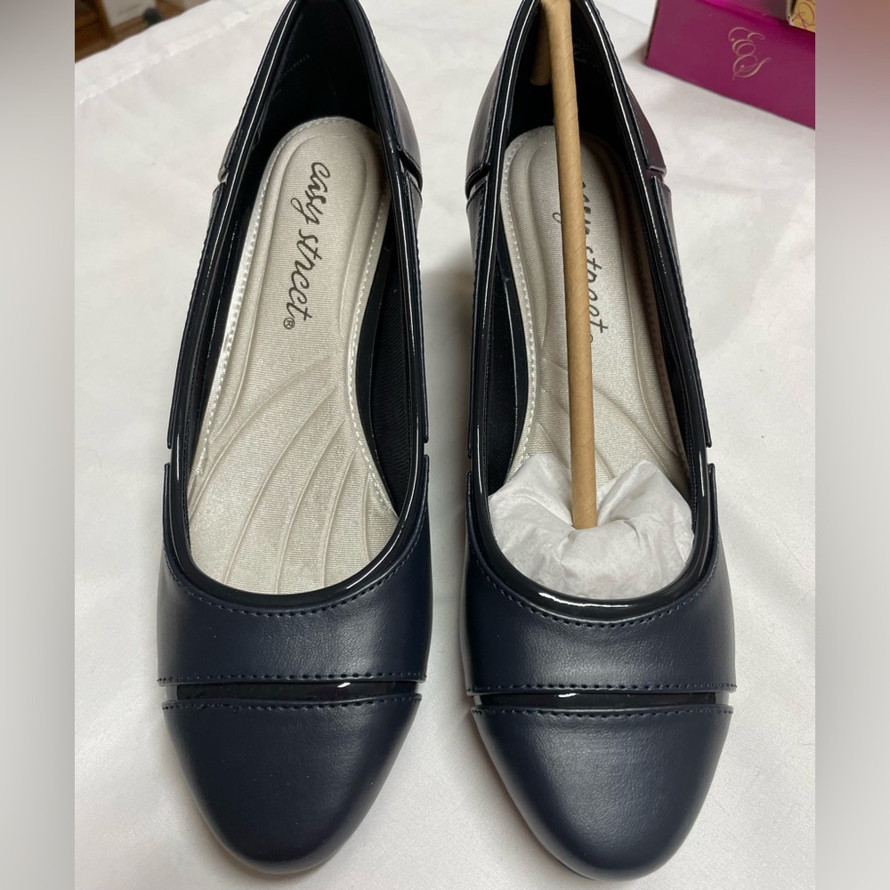 Easy Street Women's Dark Blue Flats
